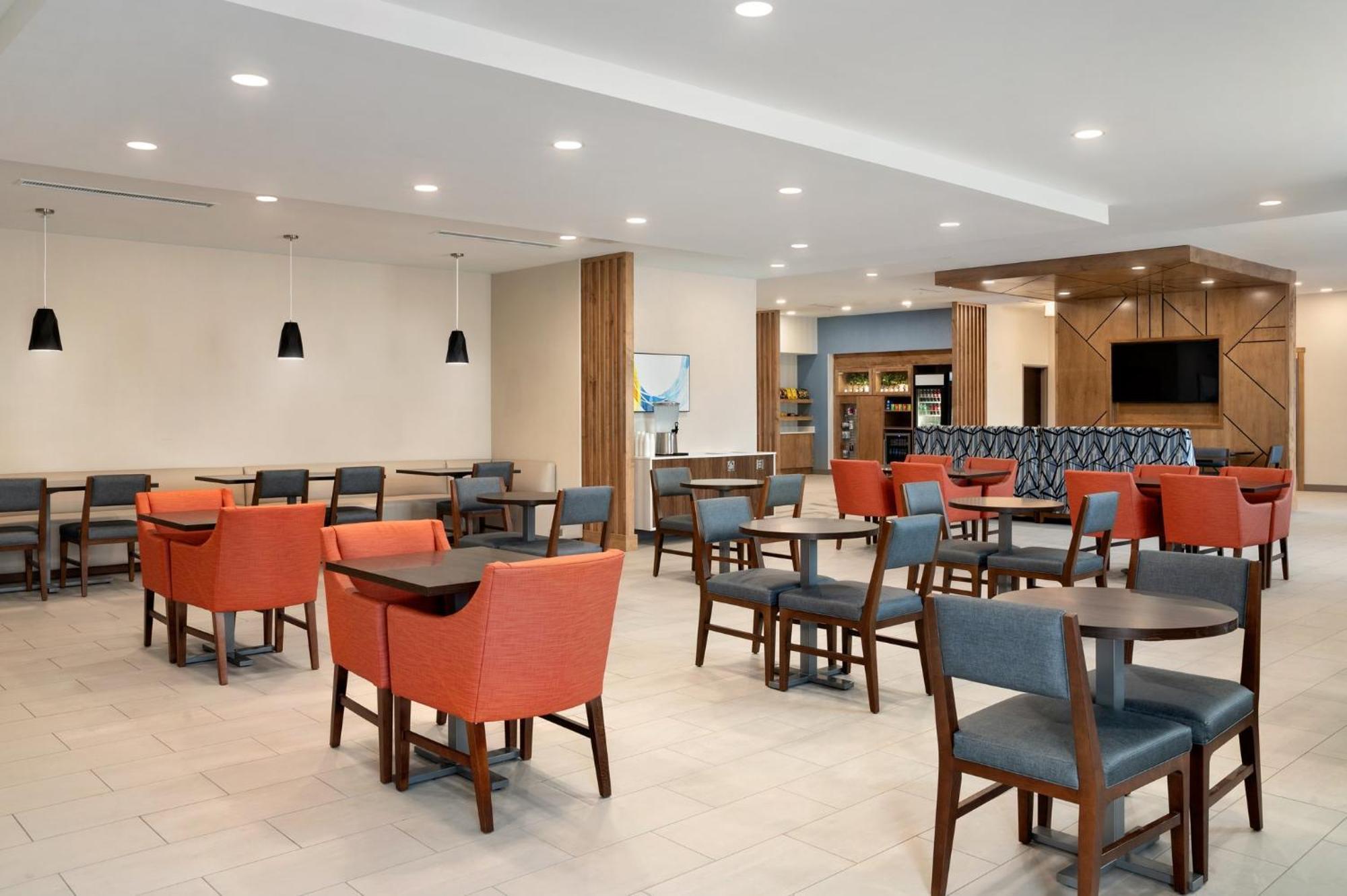 Hotel Express By Ihg Richmond