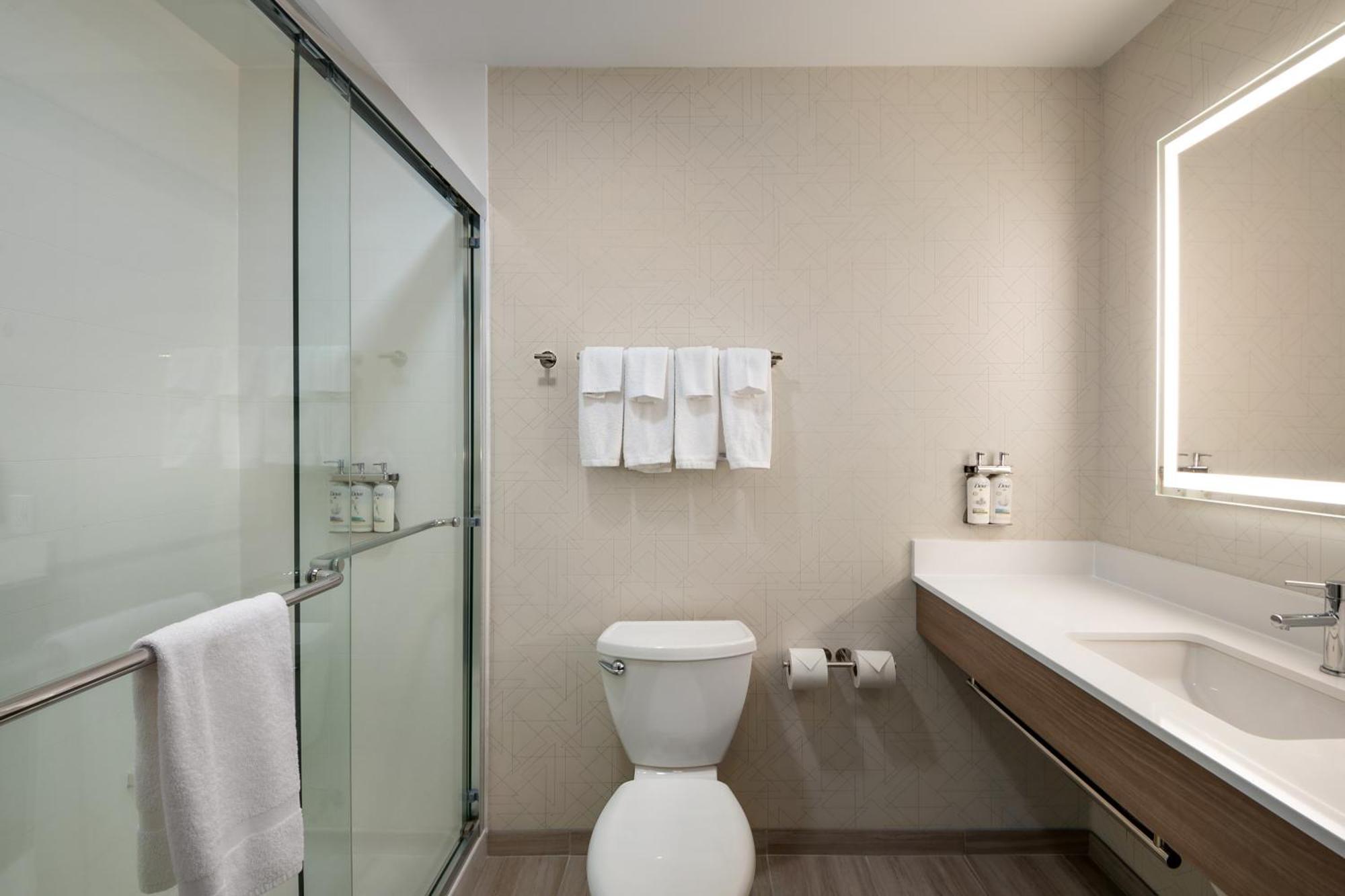 Express By Ihg 2*