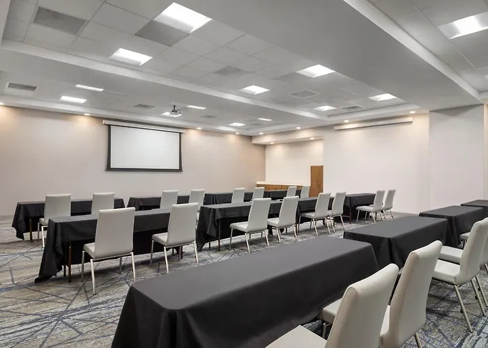 Holiday Inn Express Richmond By Ihg